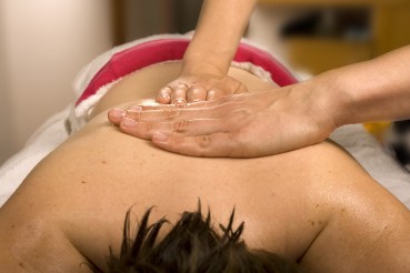 Quelques mesures hygiéno-diététiques pour mieux vivre le vieillissement articulaire
